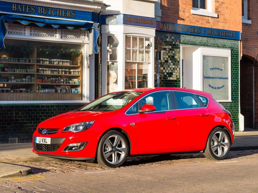  Vauxhall Astra SRI Turbo 2012 года  (фото 13 из 21)